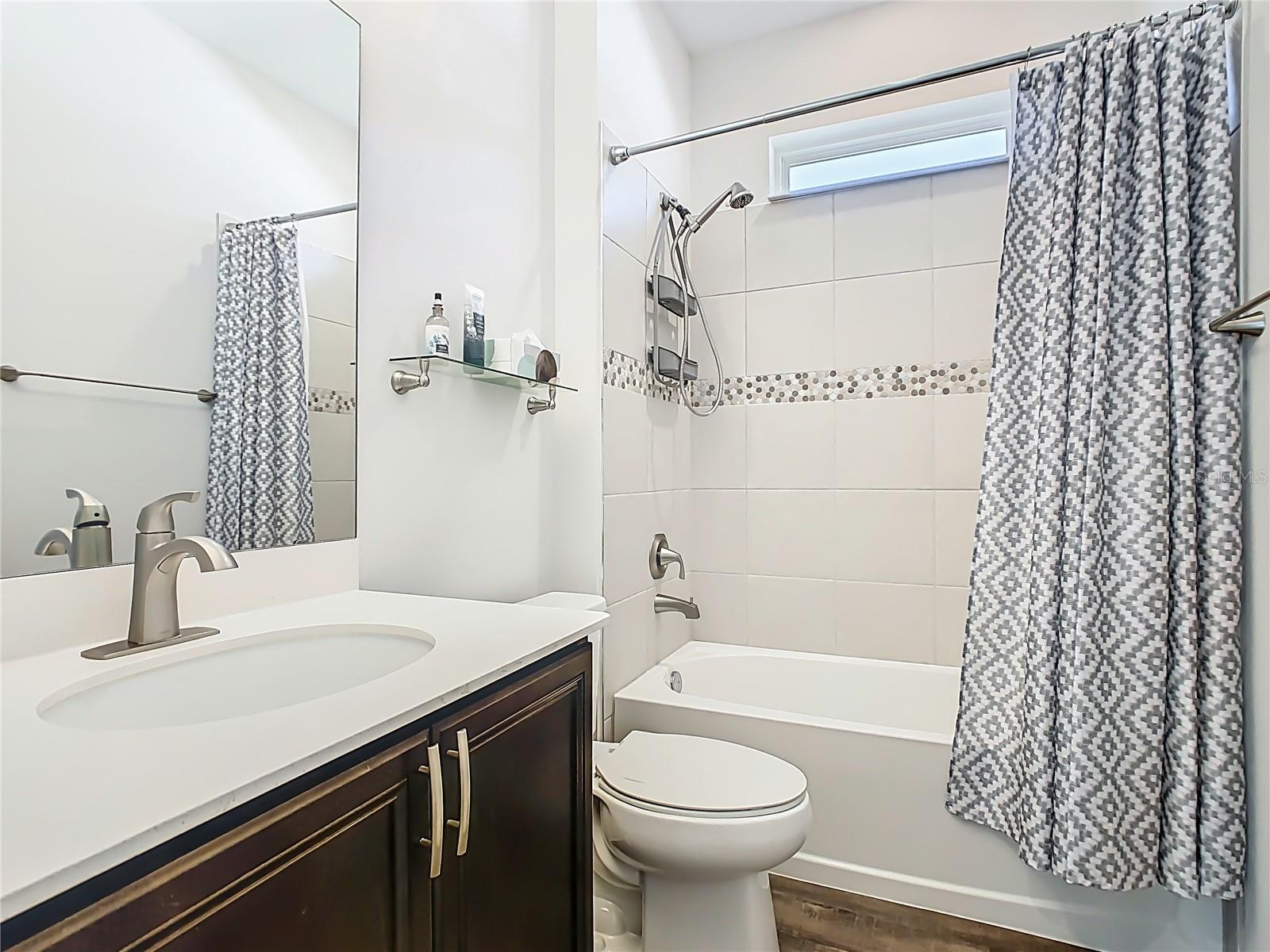 SOLIVITA PH 7F - Residential