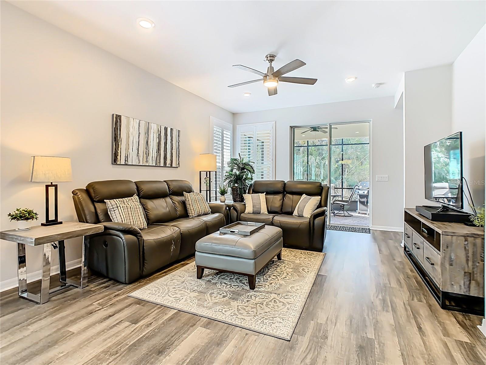 SOLIVITA PH 7F - Residential