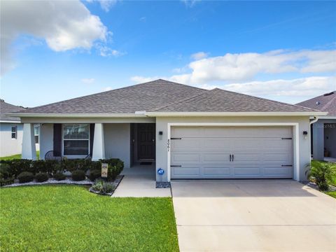 A home in LAKELAND