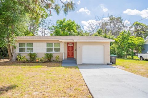 Photo of 1411 N Powers Drive, Orlando, FL 32818 (MLS # O6354503)