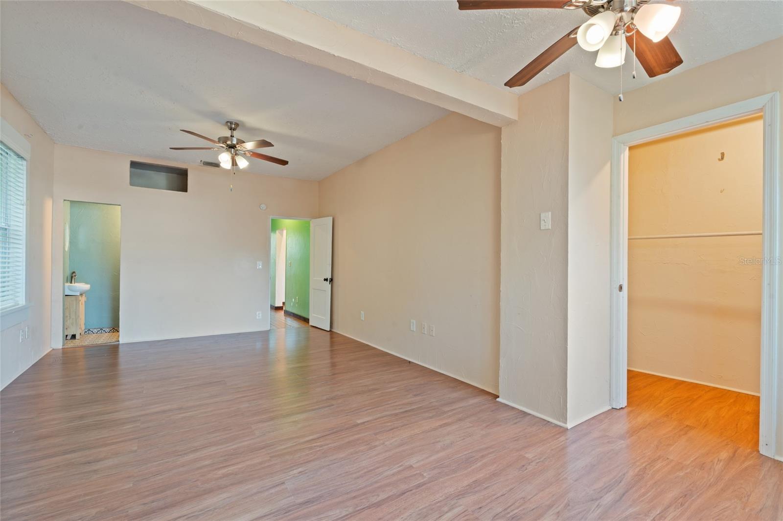 ST PETERSBURG INVESTMENT CO SUB - Residential Income