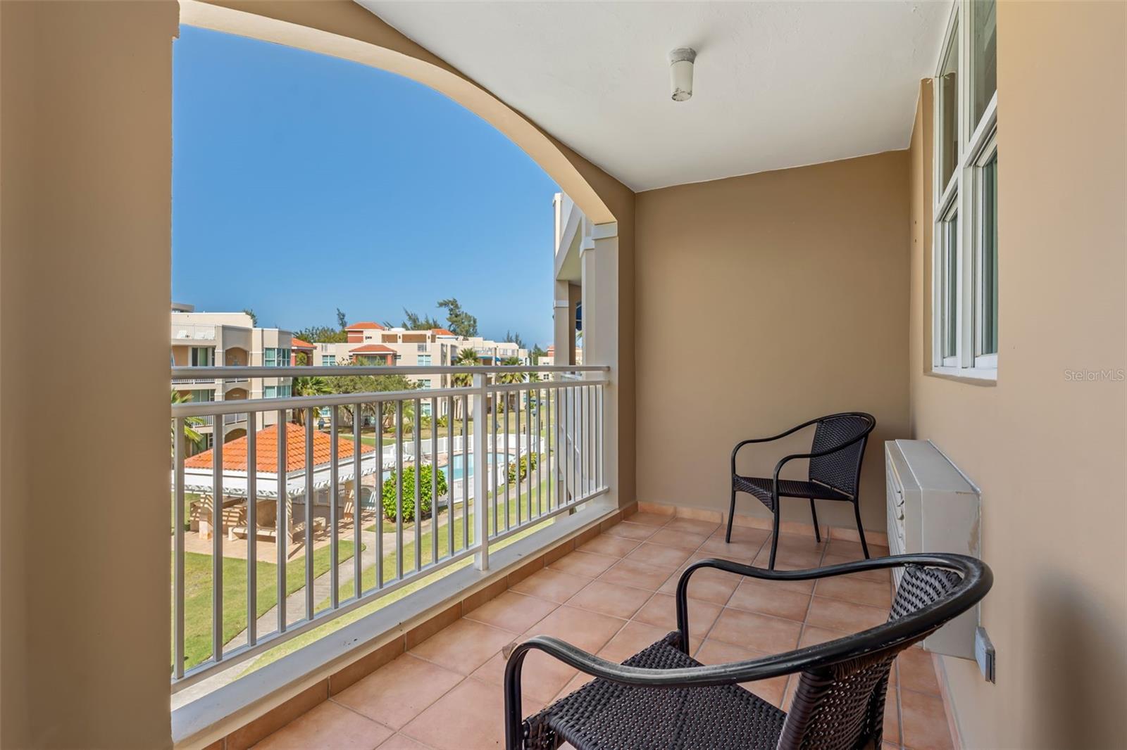 COND. ISLA BELA BEACH RESORT - Residential