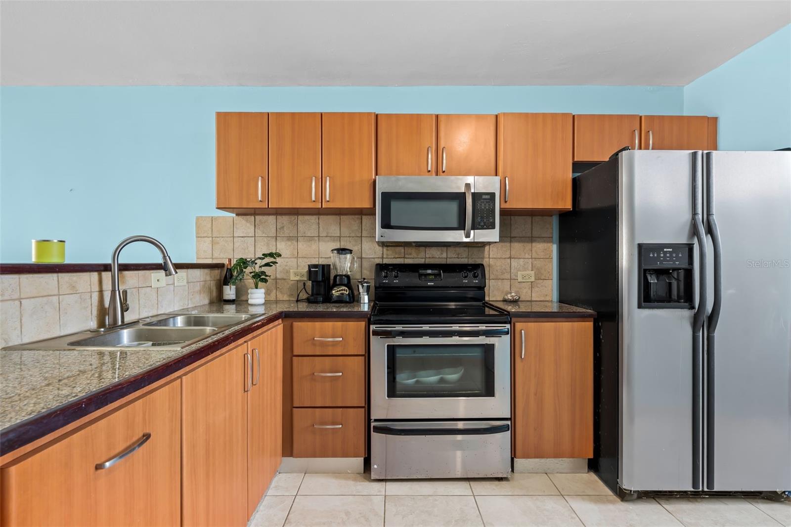 COND. ISLA BELA BEACH RESORT - Residential