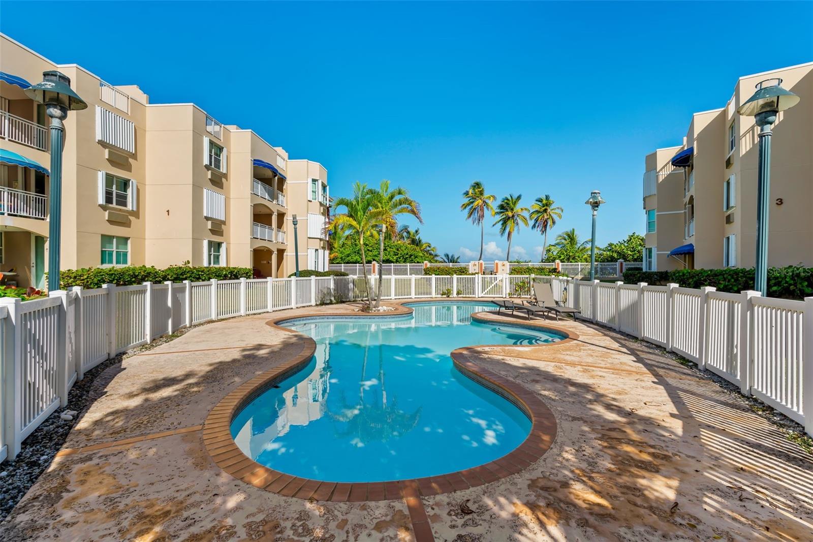 COND. ISLA BELA BEACH RESORT - Residential