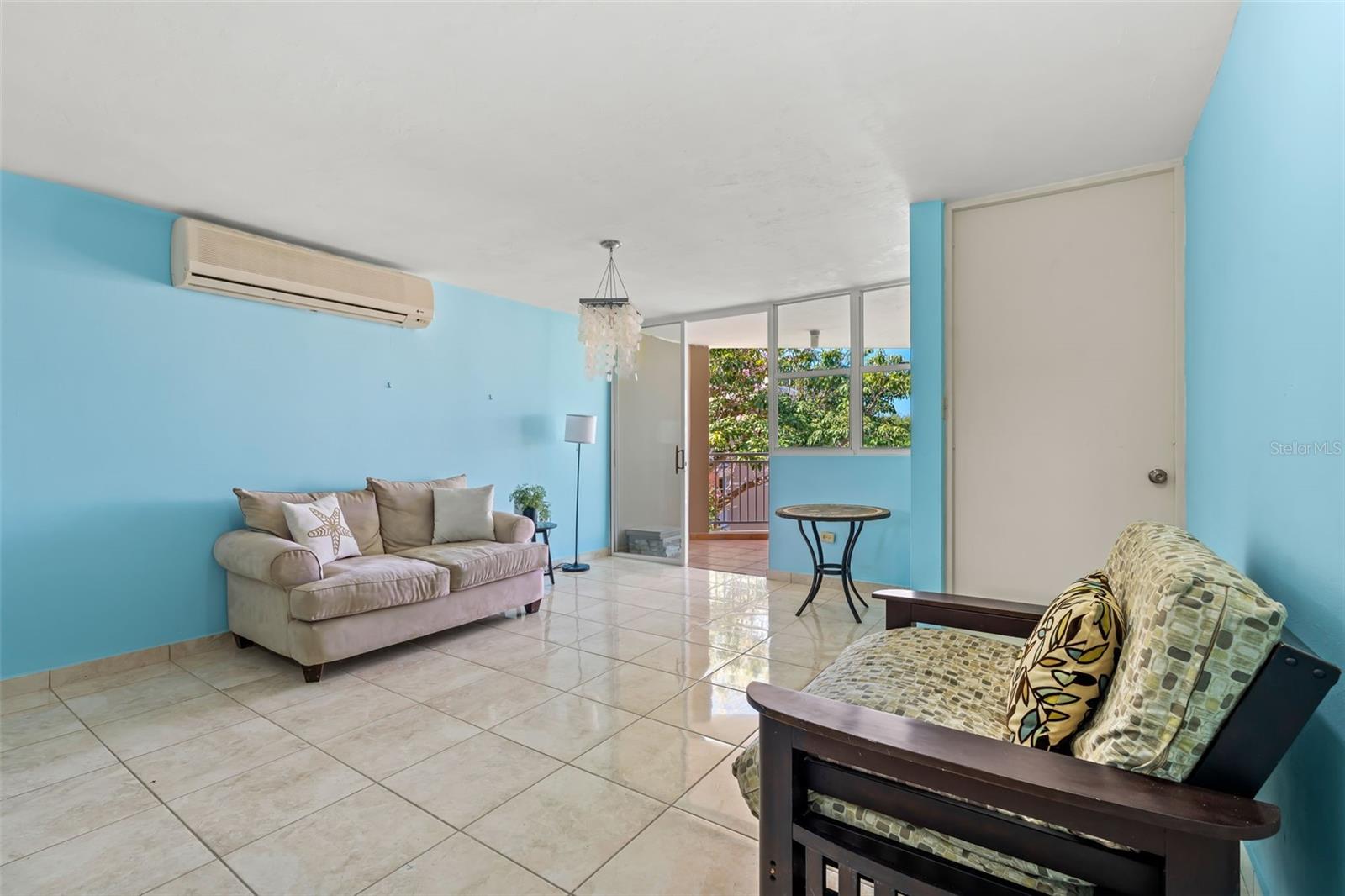 COND. ISLA BELA BEACH RESORT - Residential