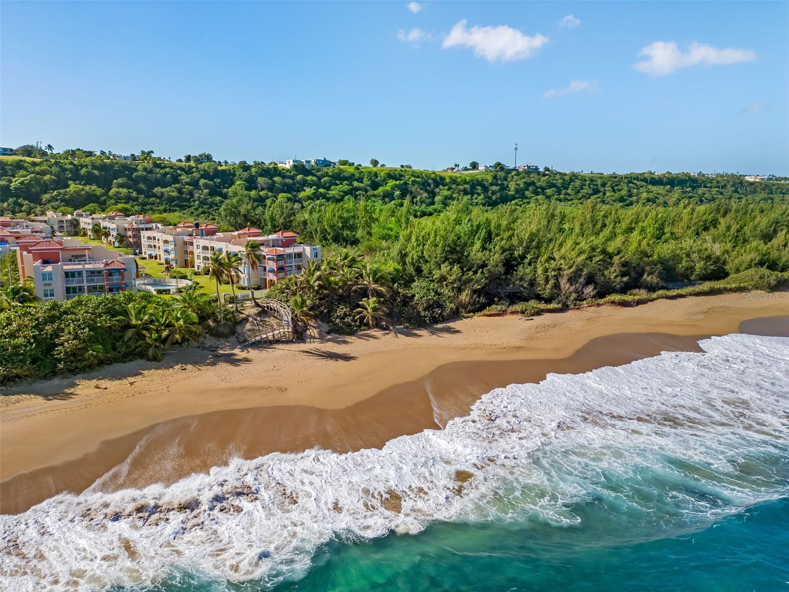 COND. ISLA BELA BEACH RESORT - Residential