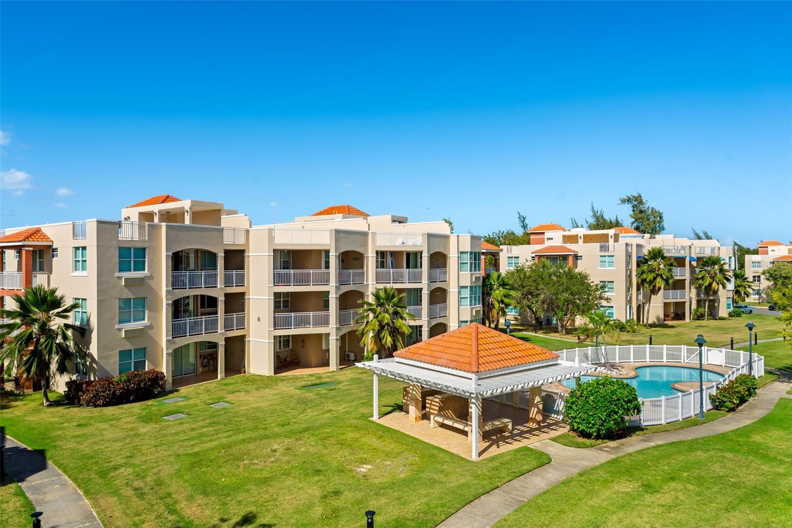 COND. ISLA BELA BEACH RESORT - Residential