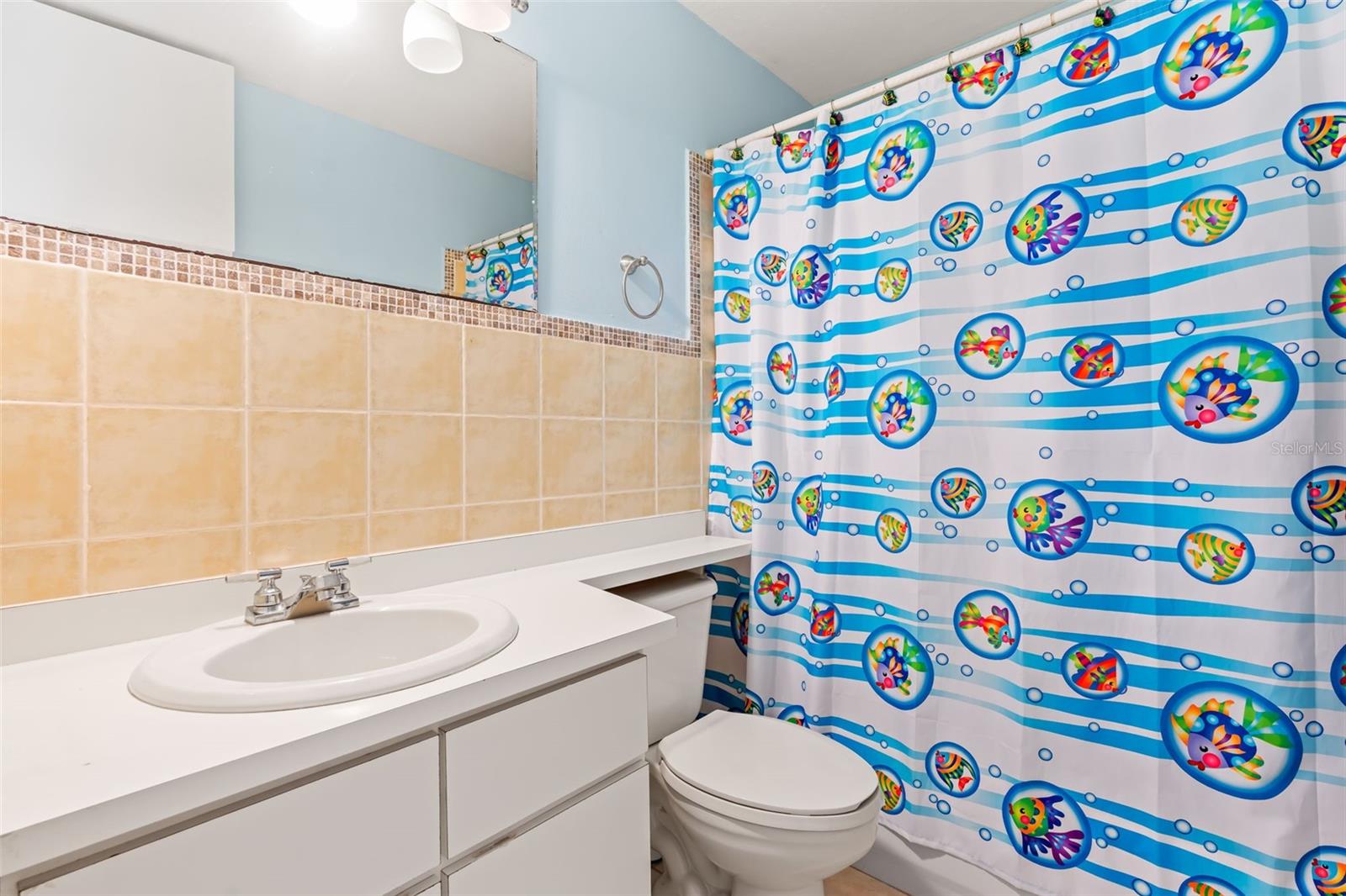 COND. ISLA BELA BEACH RESORT - Residential