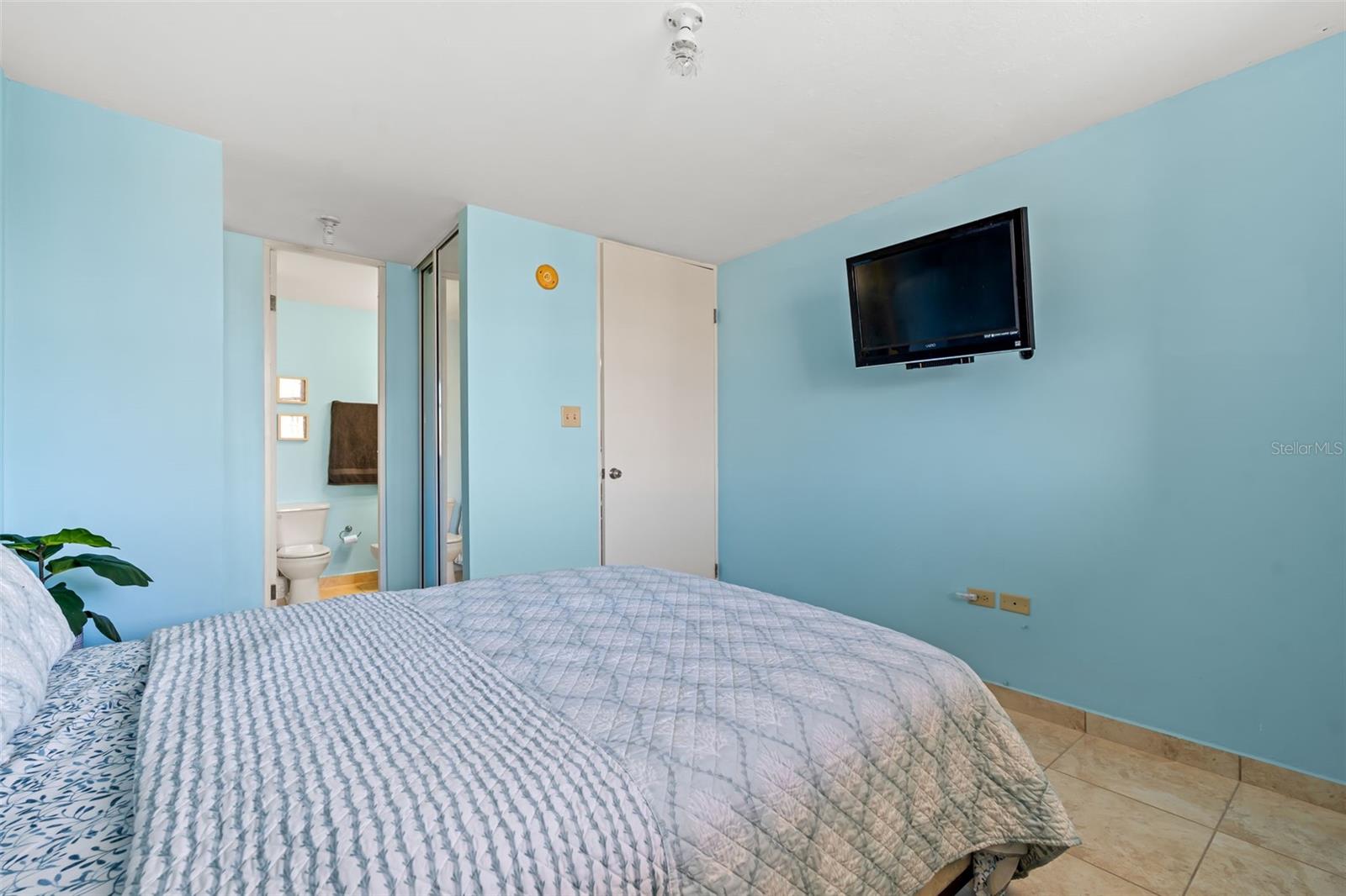 COND. ISLA BELA BEACH RESORT - Residential