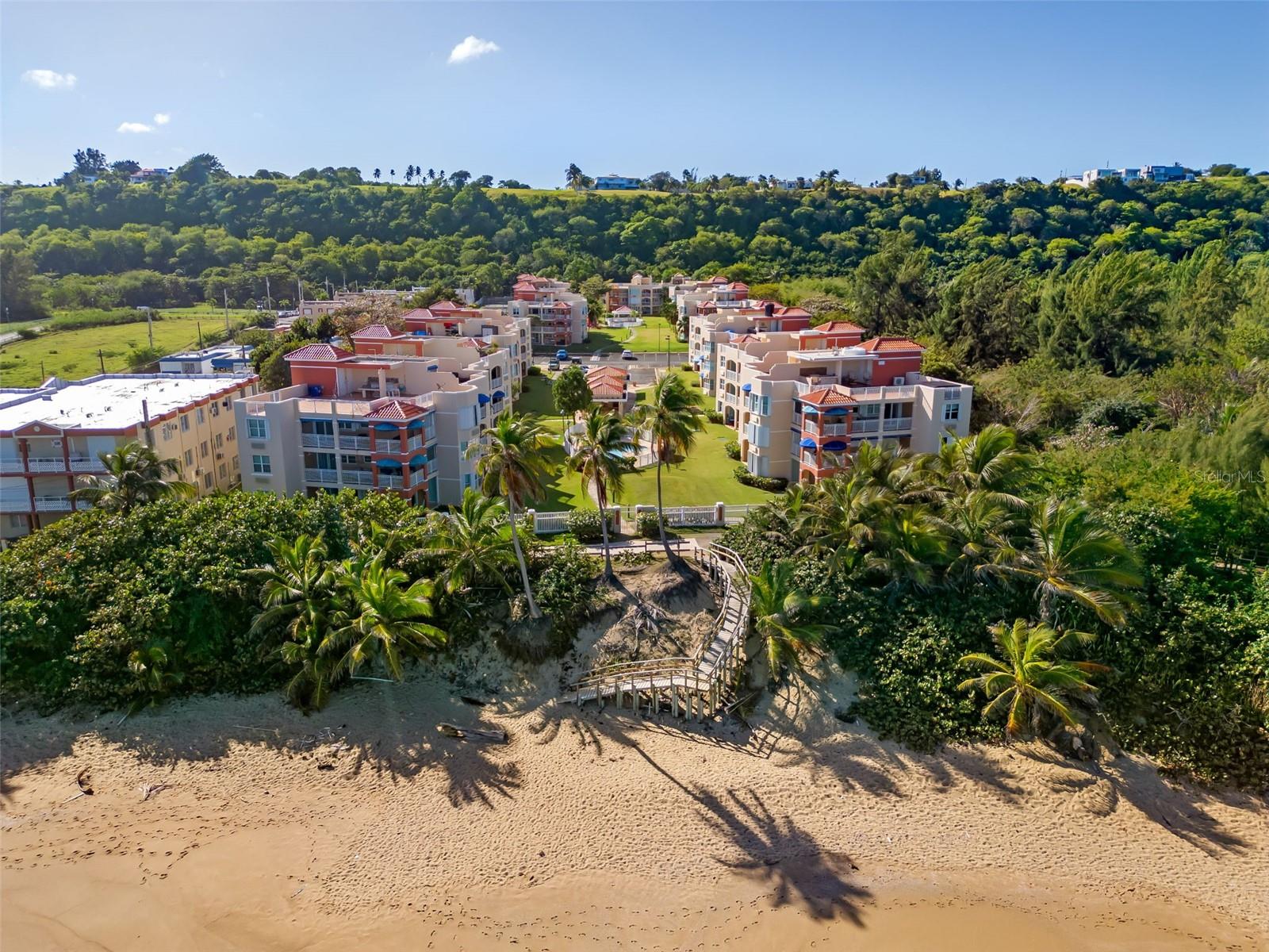 COND. ISLA BELA BEACH RESORT - Residential