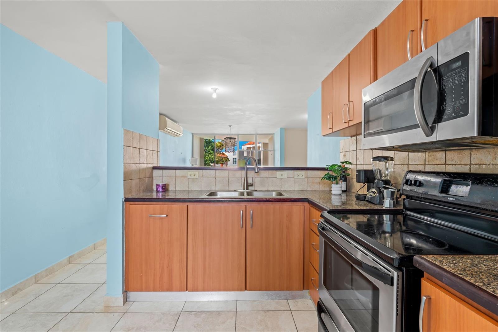 COND. ISLA BELA BEACH RESORT - Residential