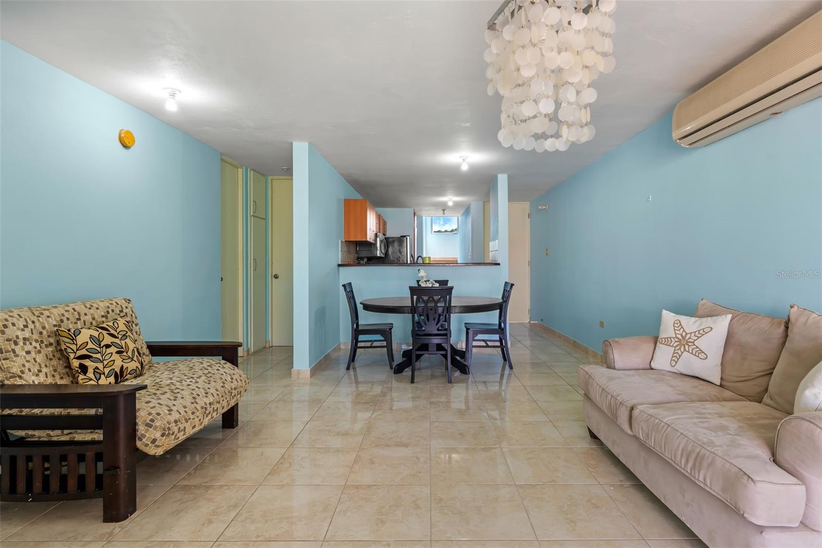 COND. ISLA BELA BEACH RESORT - Residential