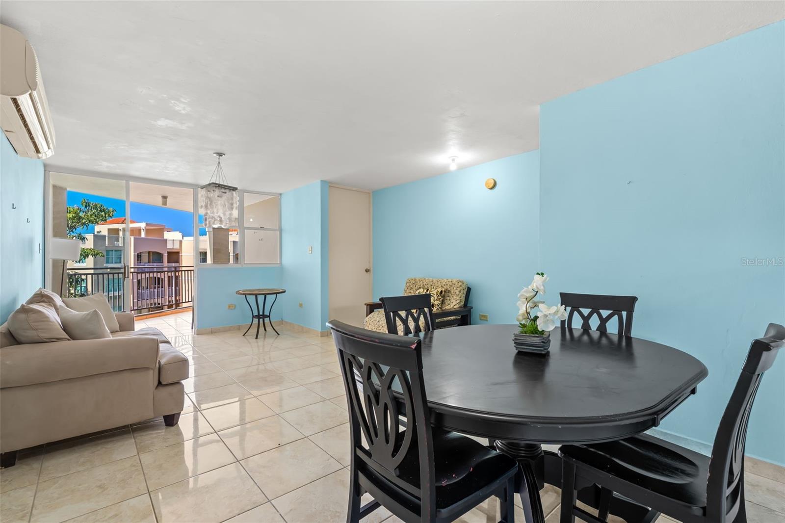 COND. ISLA BELA BEACH RESORT - Residential