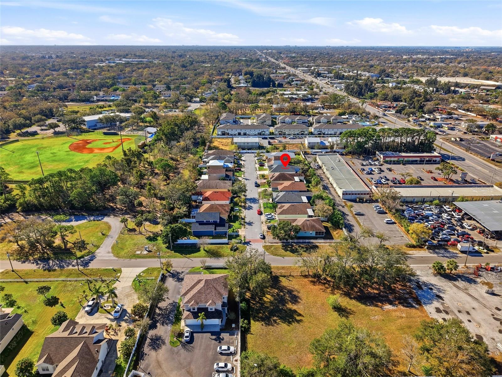 BARCLAY TRAILS - Residential