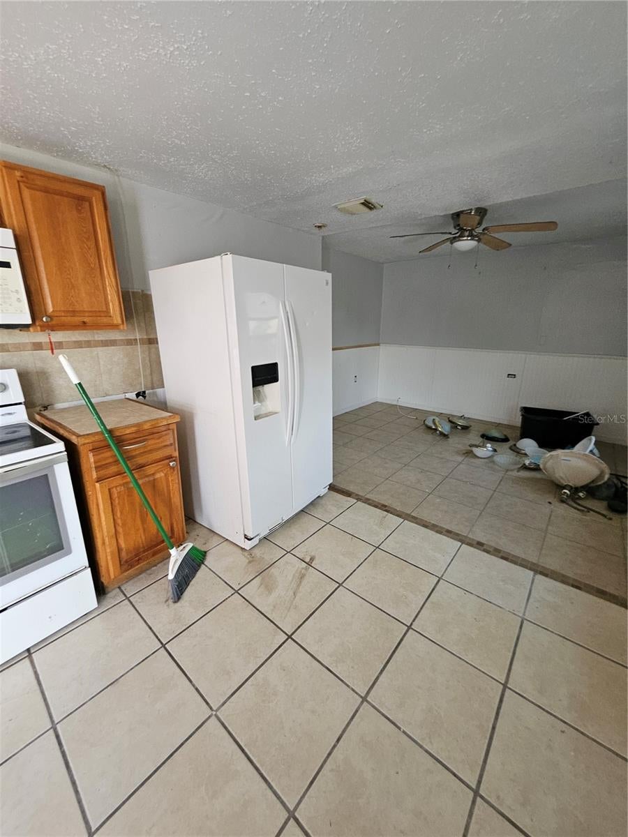 7810 BOCA CIEGA DRIVE