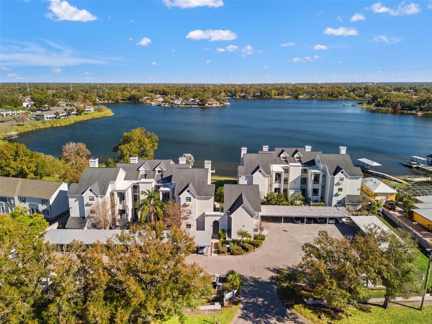 One or more photo(s) has been virtually staged. pacious and well-maintained 2-bedroom, 2-bath condo featuring an open-concept floor plan and a beautiful lake view. The bright living and dining areas flow seamlessly, creating a comfortable space for everyday living and entertaining. Natural light enhances the open layout and highlights the serene water views, adding a sense of relaxation and privacy.
Centrally located just minutes from Downtown Tampa, Raymond James Stadium, Busch Gardens, and Lowry Park Zoo, with easy access to shopping, dining, major highways, and entertainment. Ideal for a primary residence or investment opportunity, this condo offers comfort, convenience, and a desirable location.