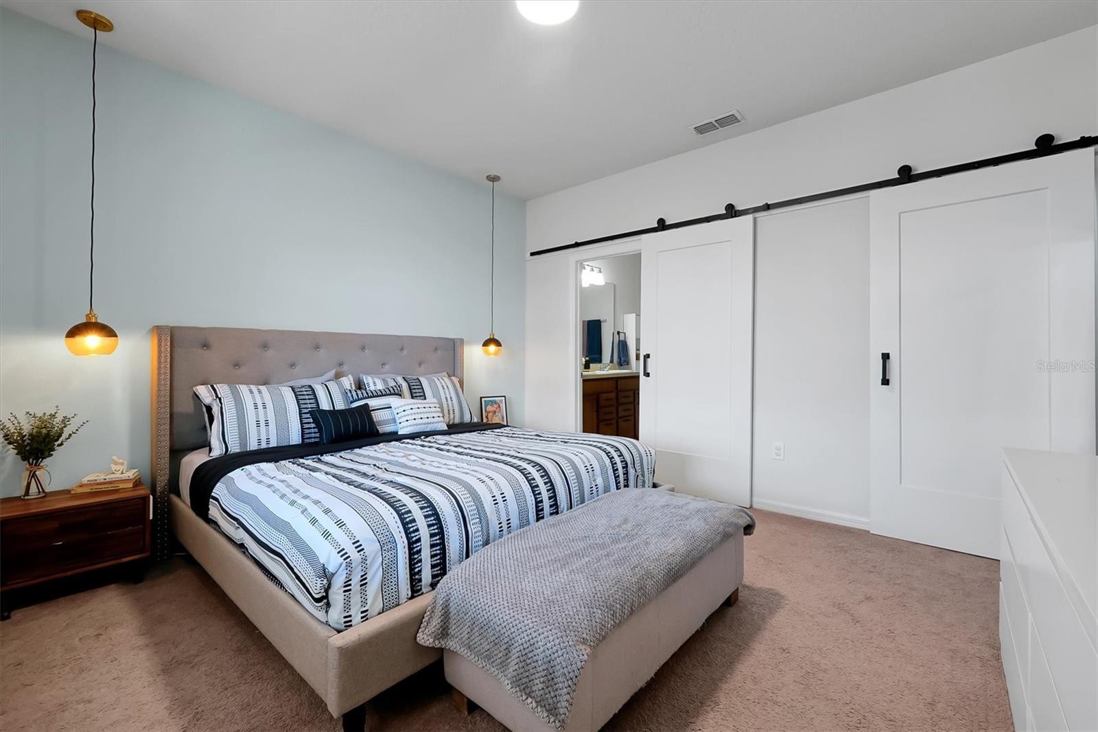 EAGLE MEADOW - Residential