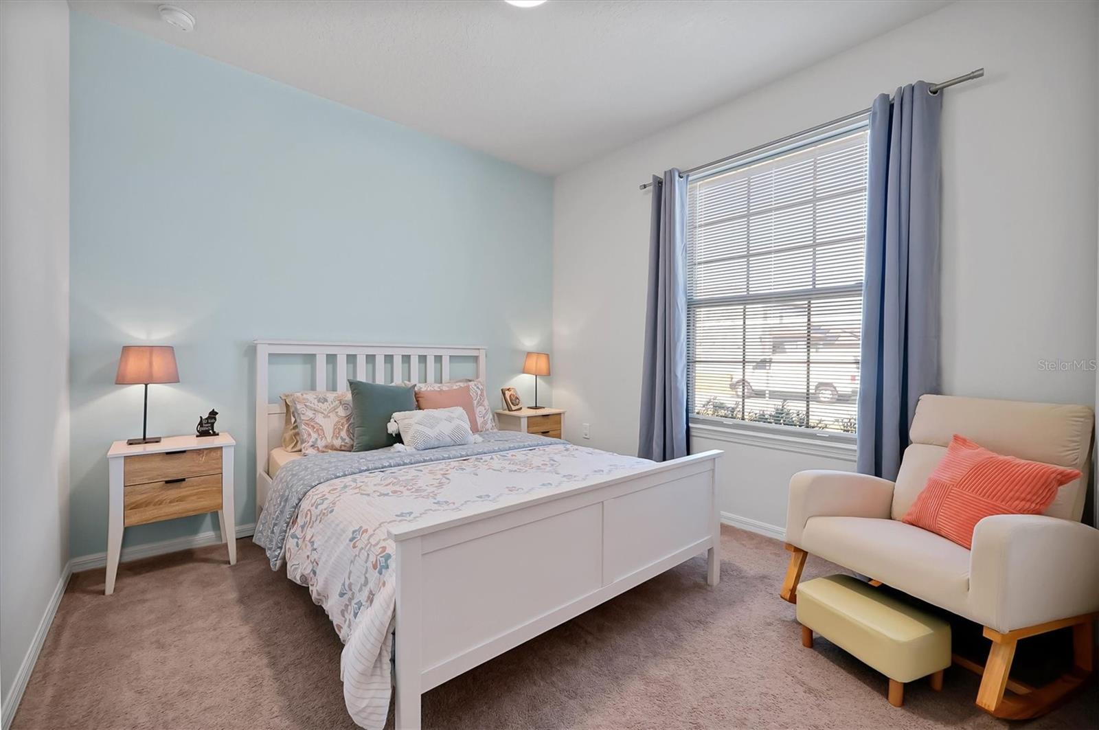 EAGLE MEADOW - Residential