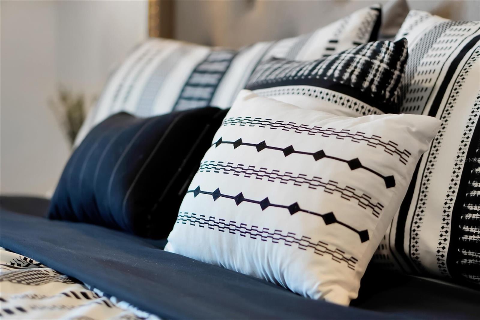 EAGLE MEADOW - Residential