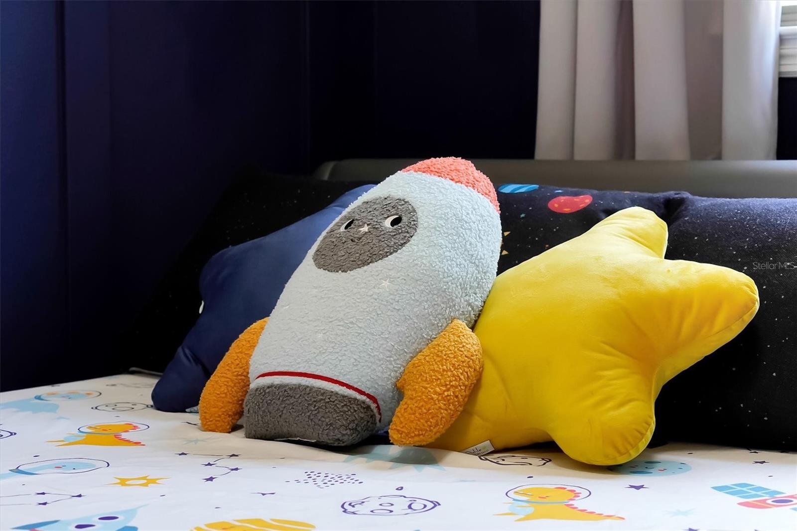 EAGLE MEADOW - Residential