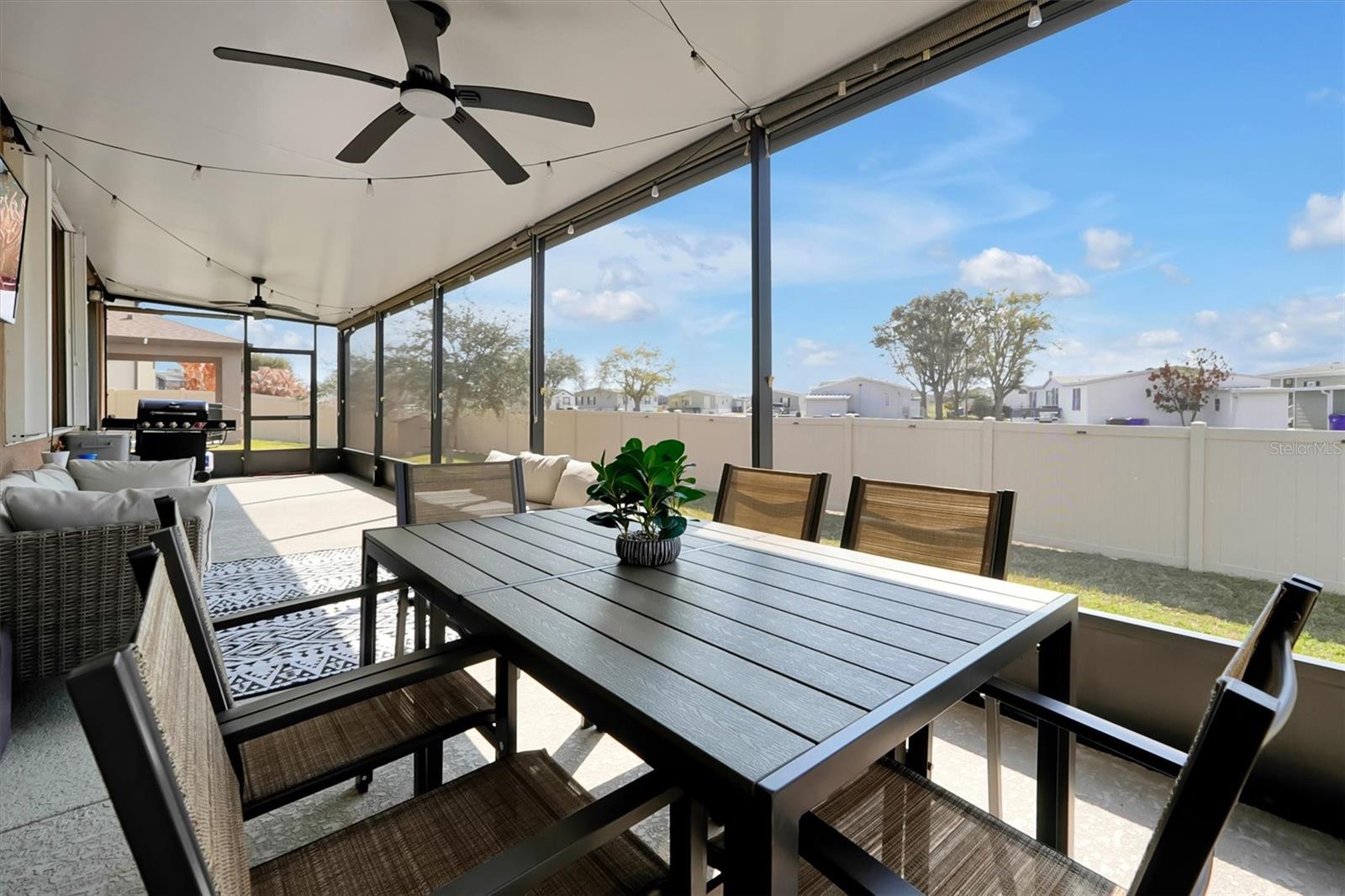 EAGLE MEADOW - Residential