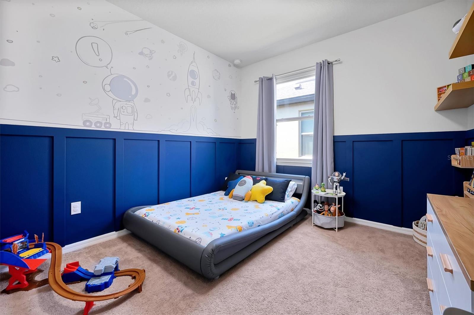 EAGLE MEADOW - Residential