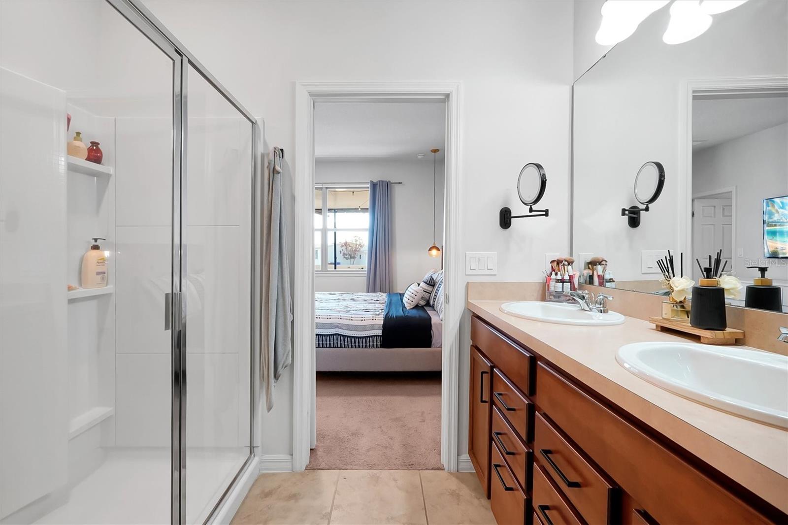 EAGLE MEADOW - Residential