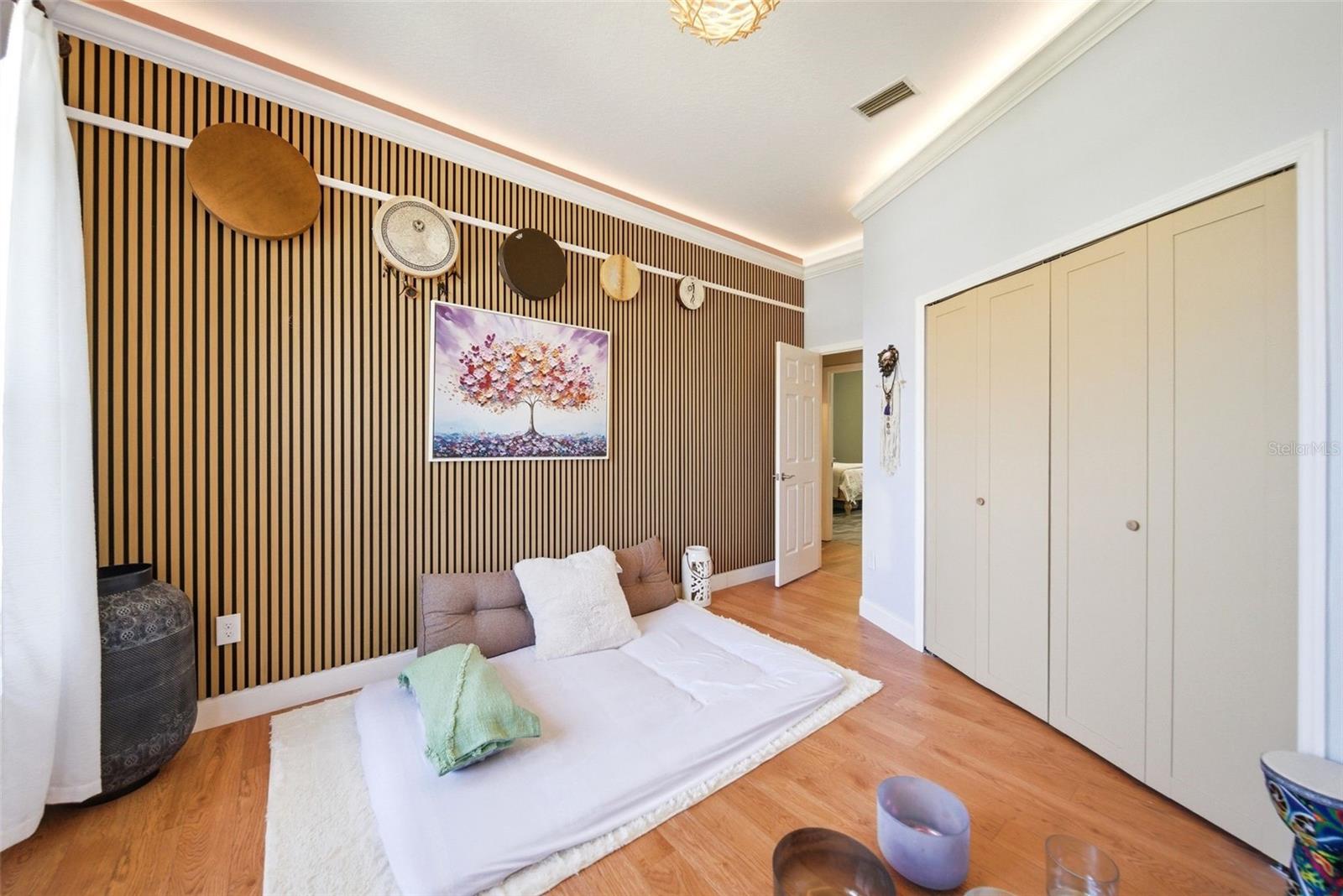 ACREAGE & UNREC - Residential