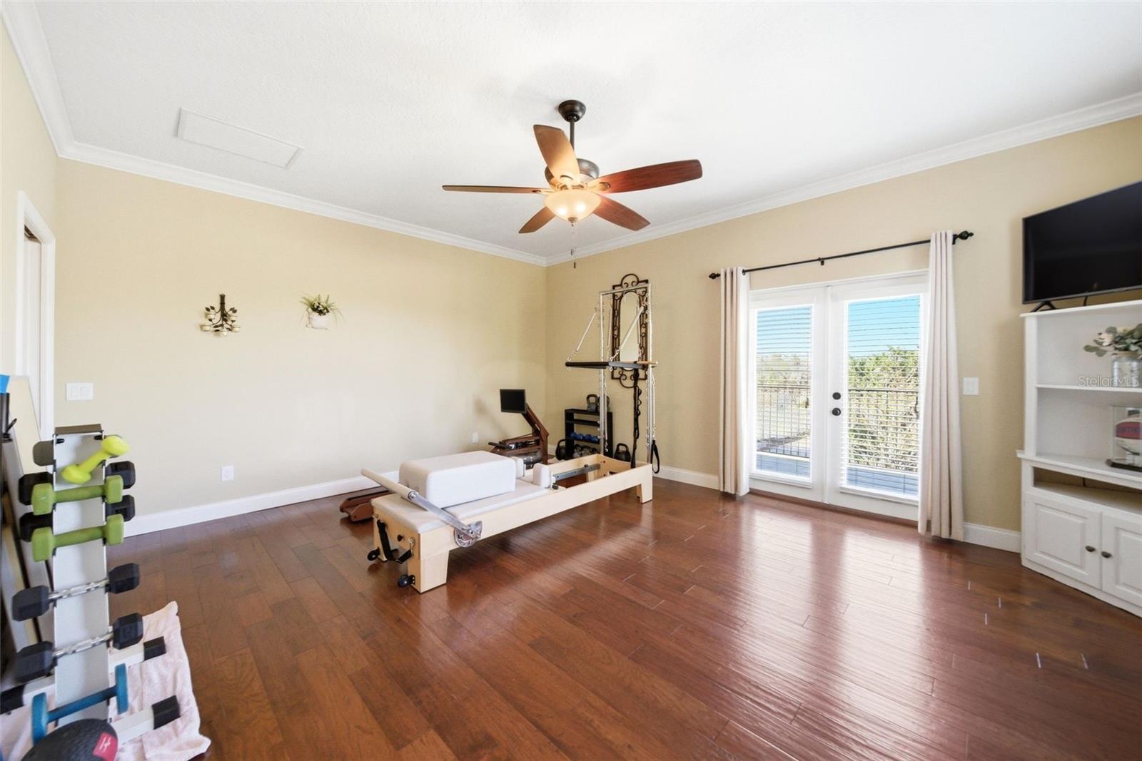 ACREAGE & UNREC - Residential