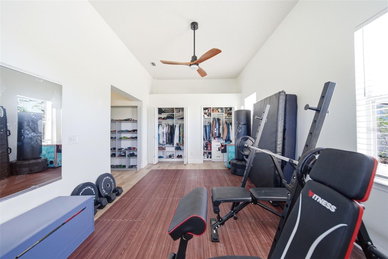 ACREAGE & UNREC - Residential