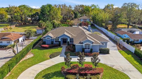 Photo of 113 Sandy Oaks Place, Longwood, FL 32779 (MLS # O6390690)