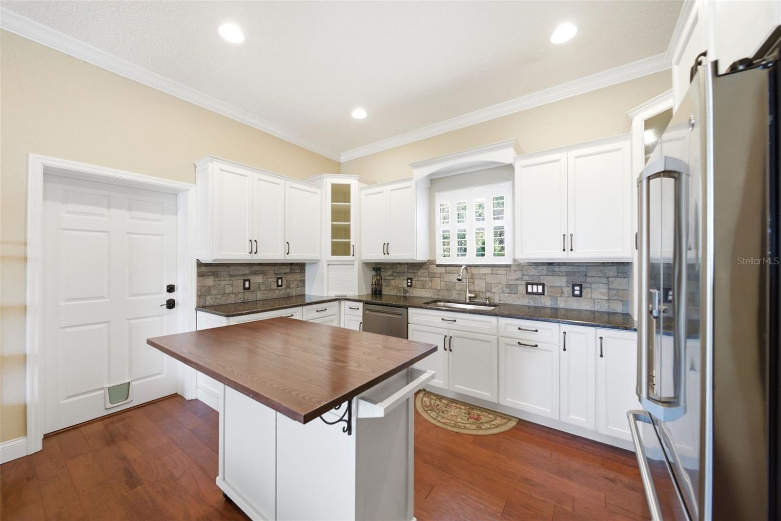 ACREAGE & UNREC - Residential