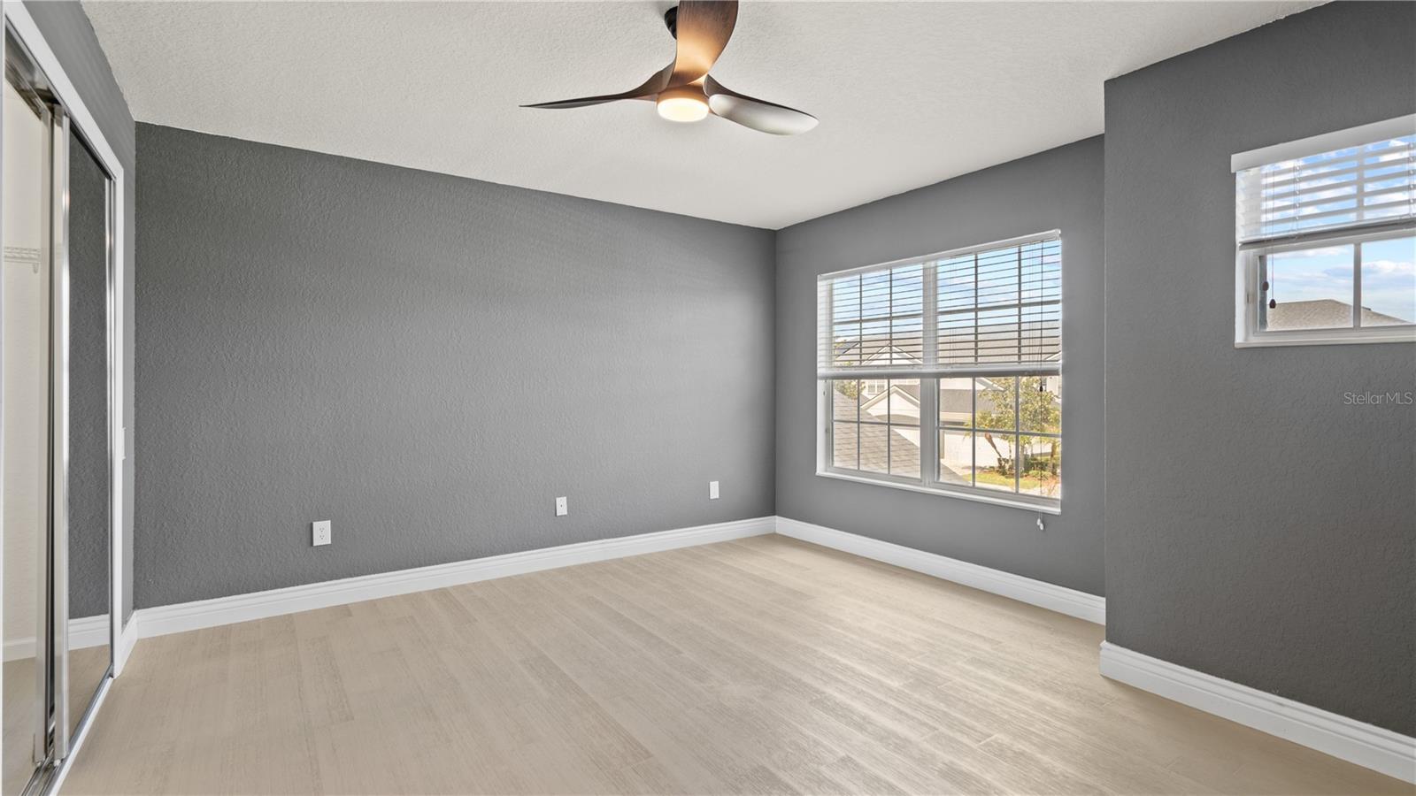 SPRING ISLE - Residential