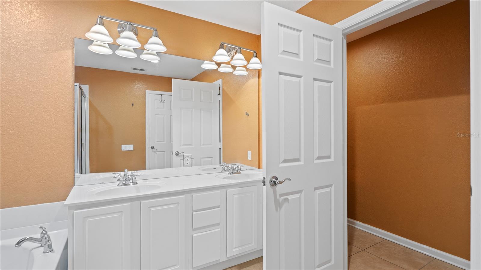 SPRING ISLE - Residential