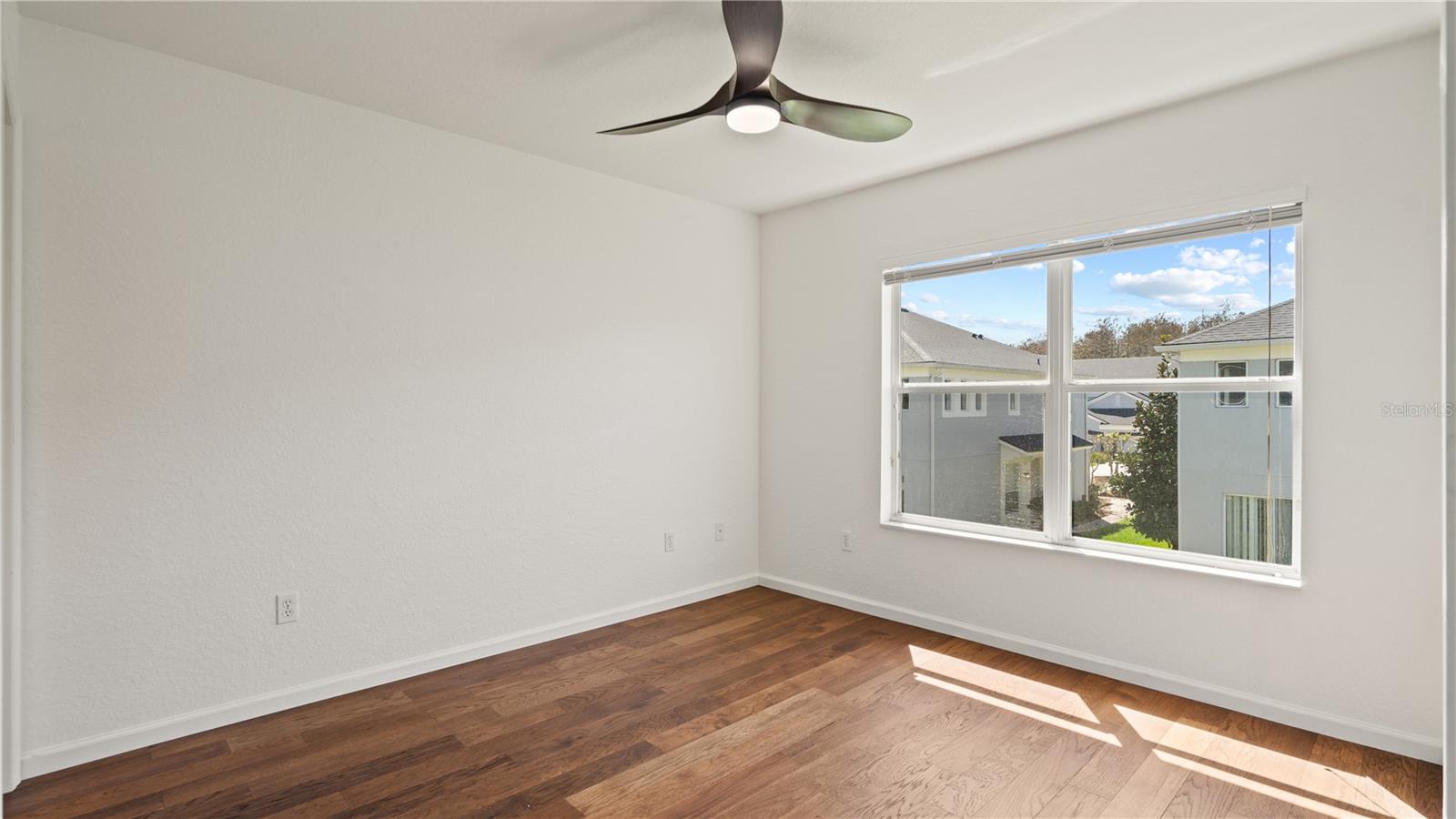 SPRING ISLE - Residential