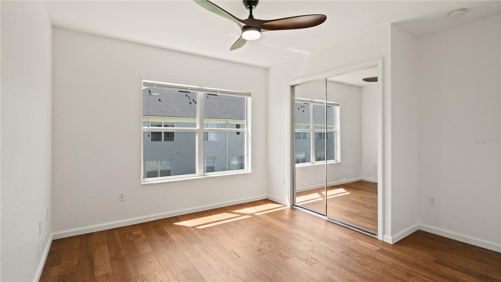 SPRING ISLE - Residential