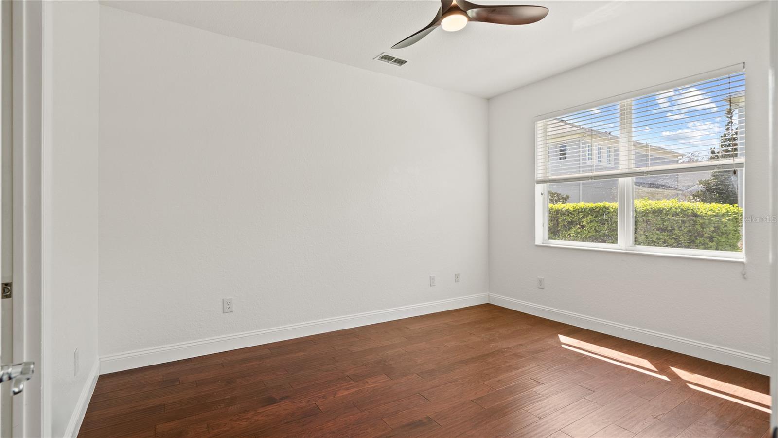 SPRING ISLE - Residential