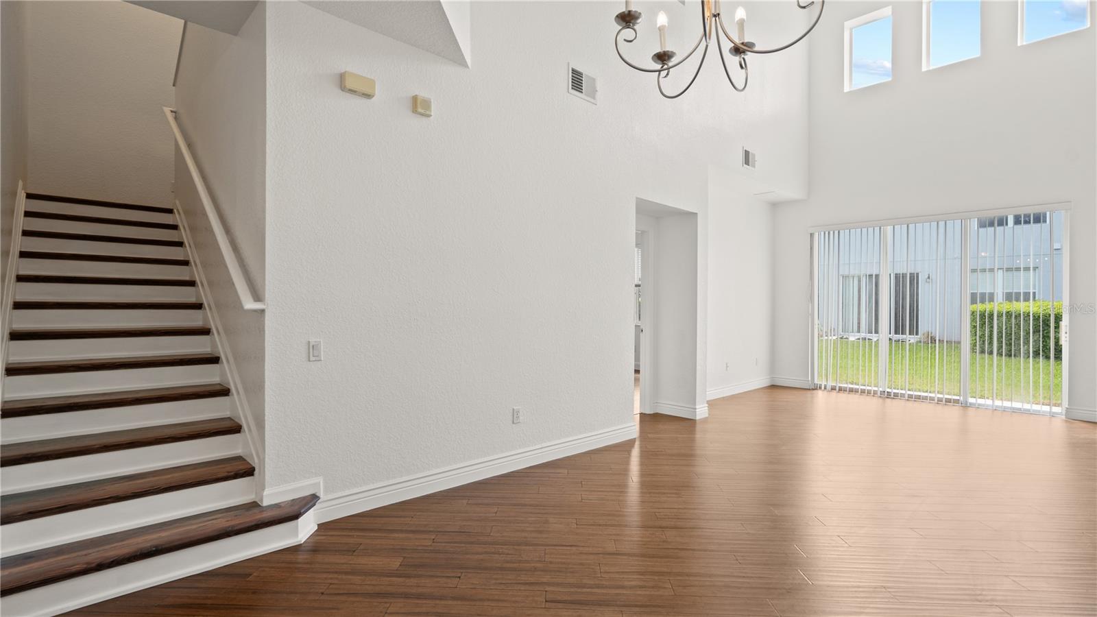 SPRING ISLE - Residential