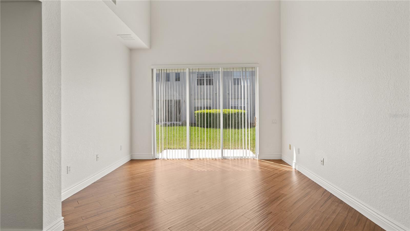 SPRING ISLE - Residential