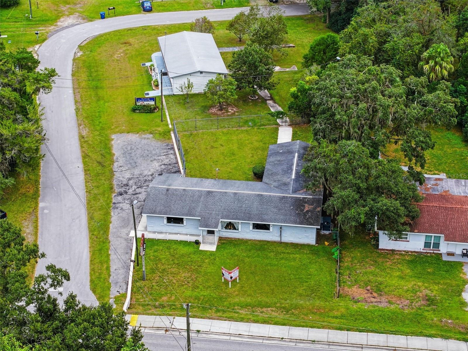 NORTH BROOK - Commercial Sale