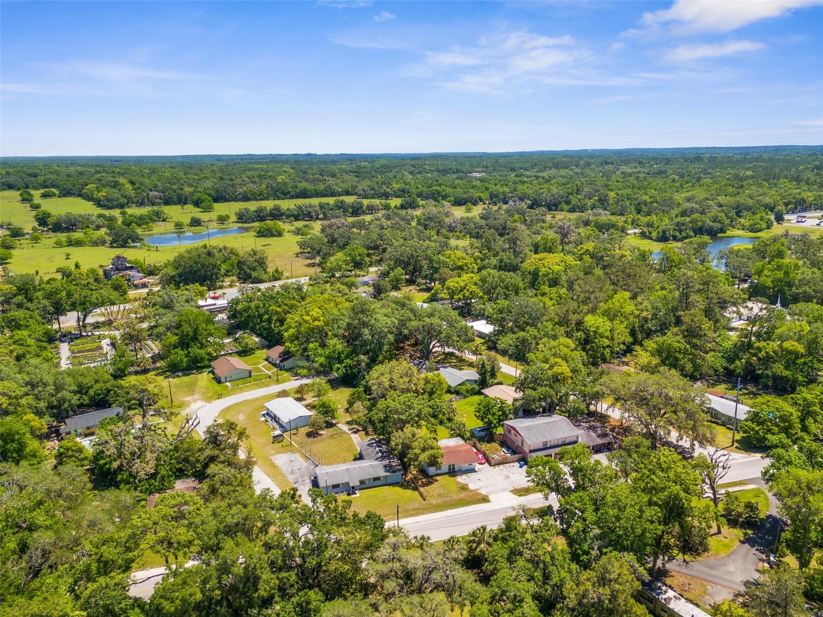 NORTH BROOK - Commercial Sale