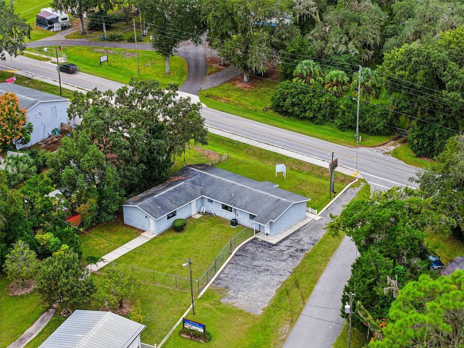 NORTH BROOK - Commercial Sale