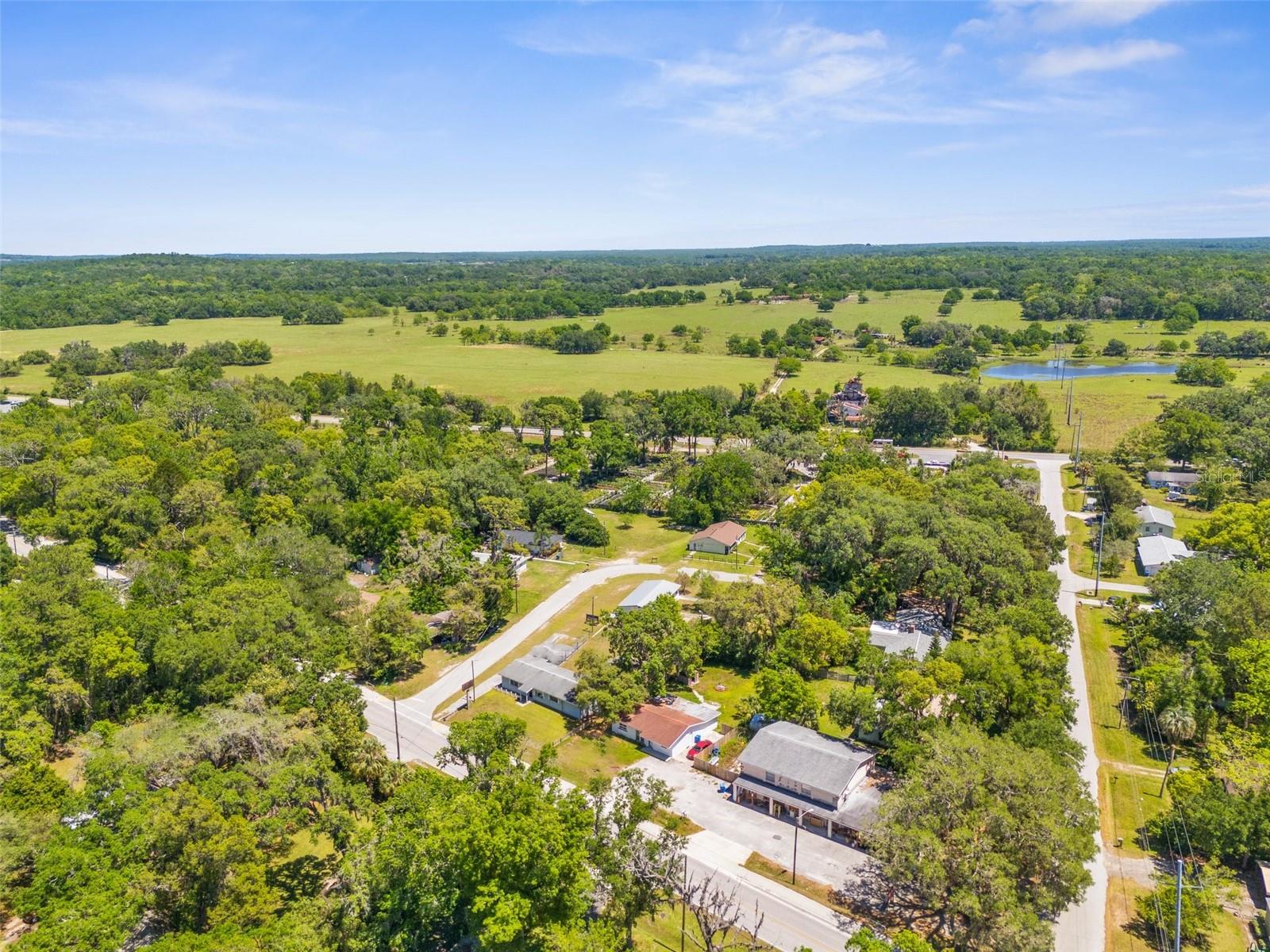 NORTH BROOK - Commercial Sale