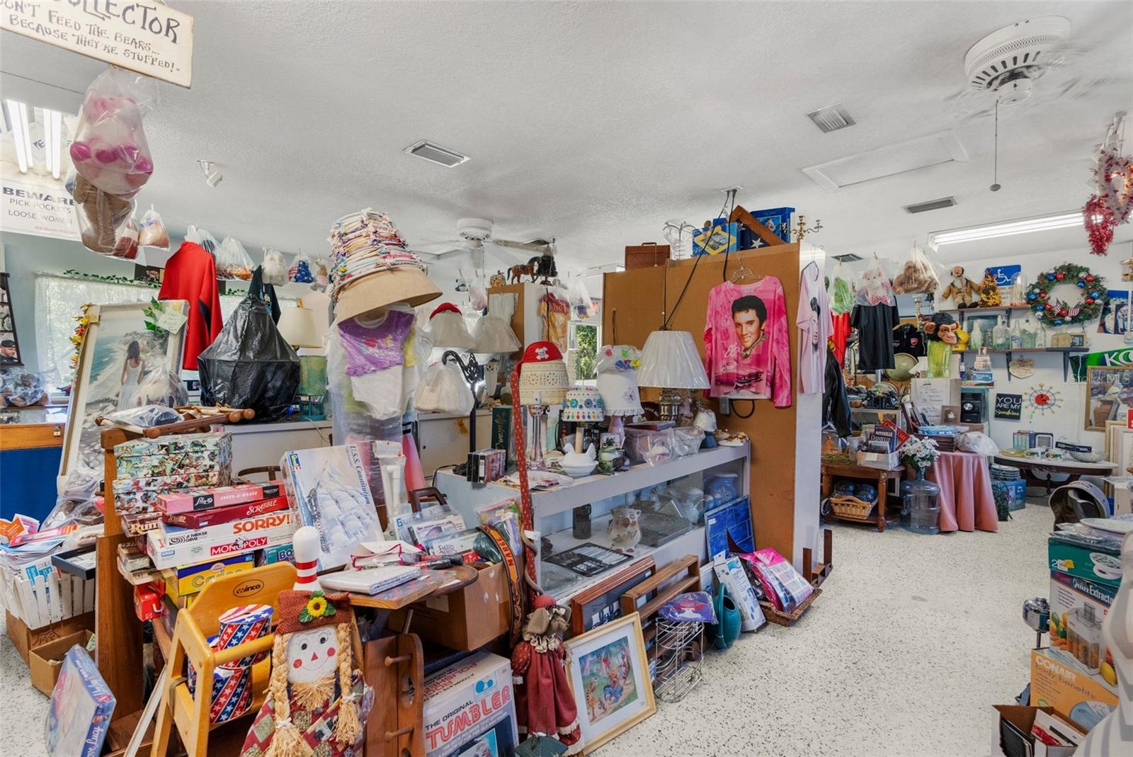 NORTH BROOK - Commercial Sale