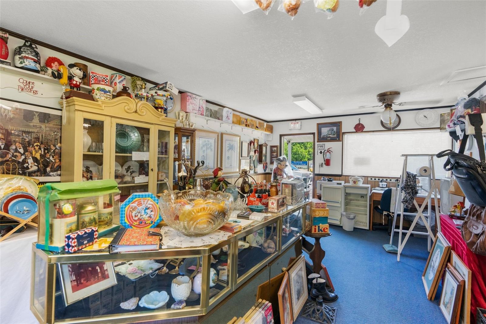 NORTH BROOK - Commercial Sale