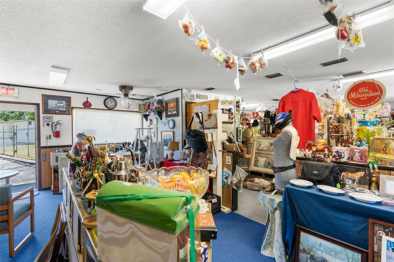 NORTH BROOK - Commercial Sale