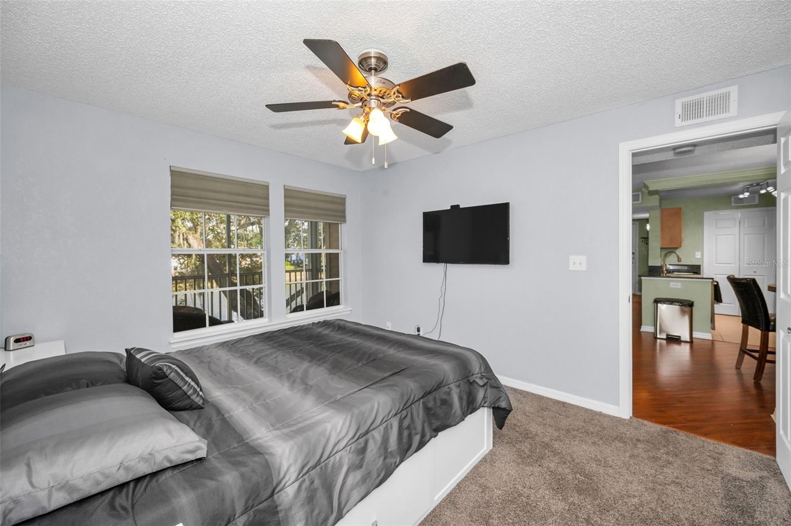 BENTLEY AT COBBS LANDING CONDO THE - Residential