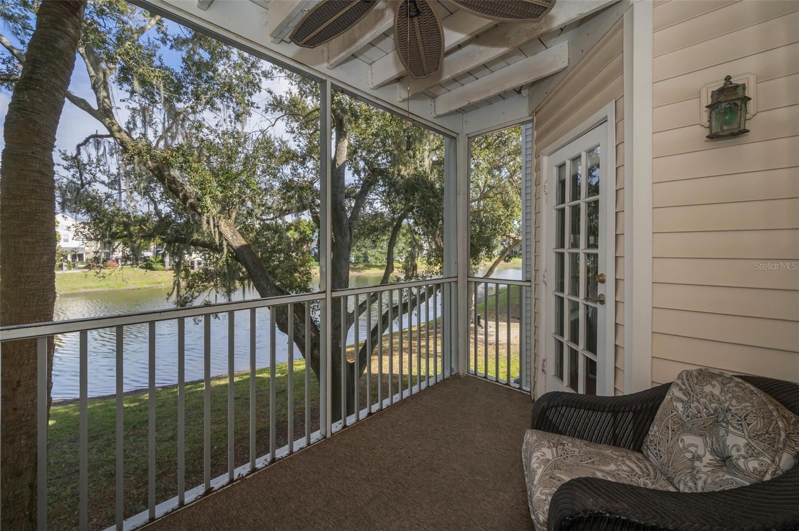 BENTLEY AT COBBS LANDING CONDO THE - Residential