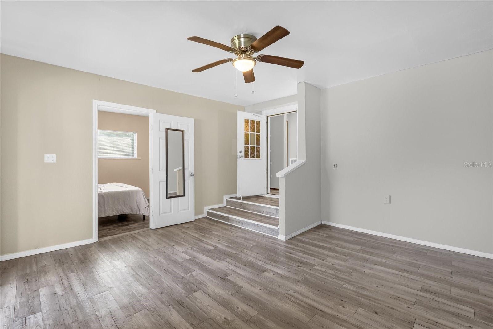 RAINBOW PARK - Residential