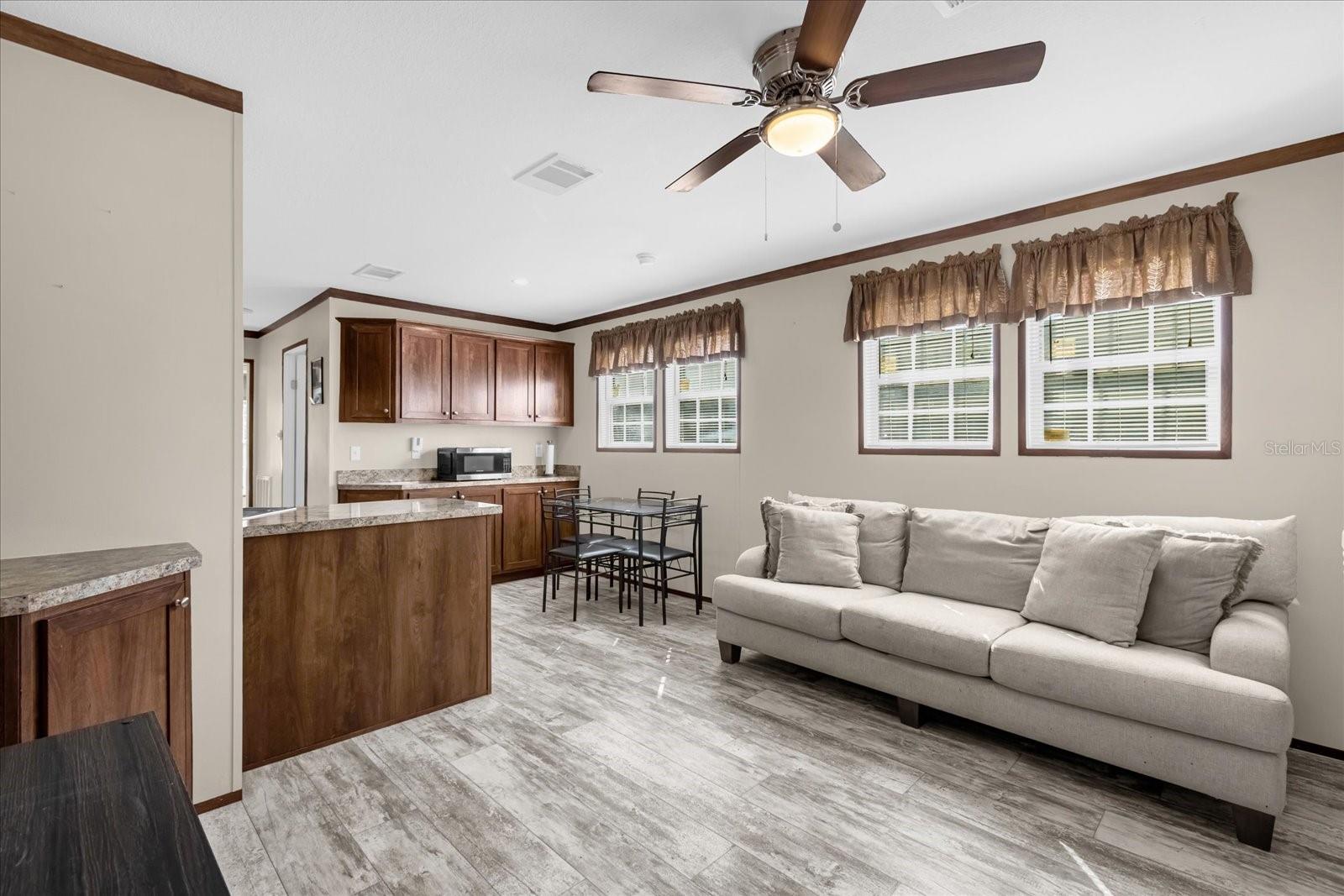 RAINBOW PARK - Residential